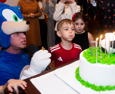 Мурату 5 лет