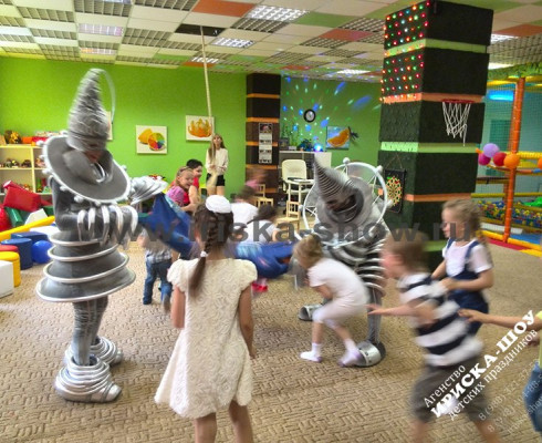 Коле 8 лет