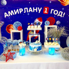 Кенди-бар и бумажный декор